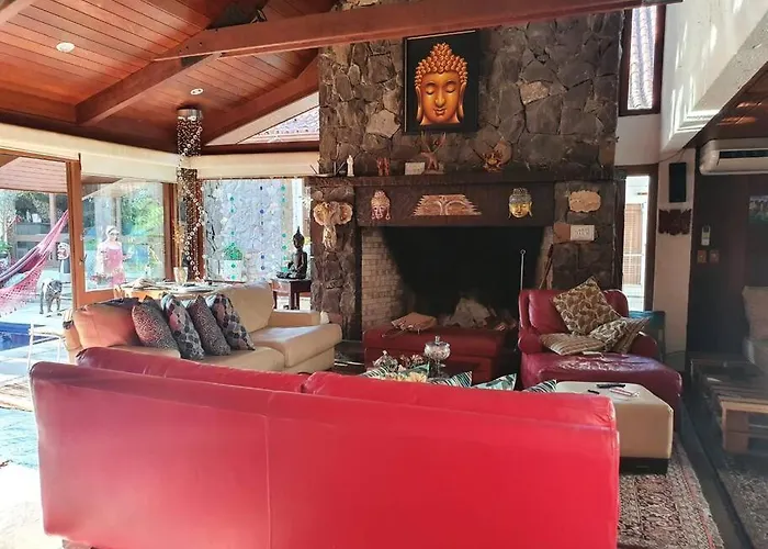 Belissima Mansao Na Assuncao Villa